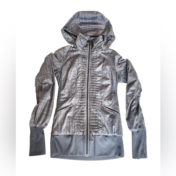 Lululemon Women’s Run Hustle Jacket - Picture 1 of 11